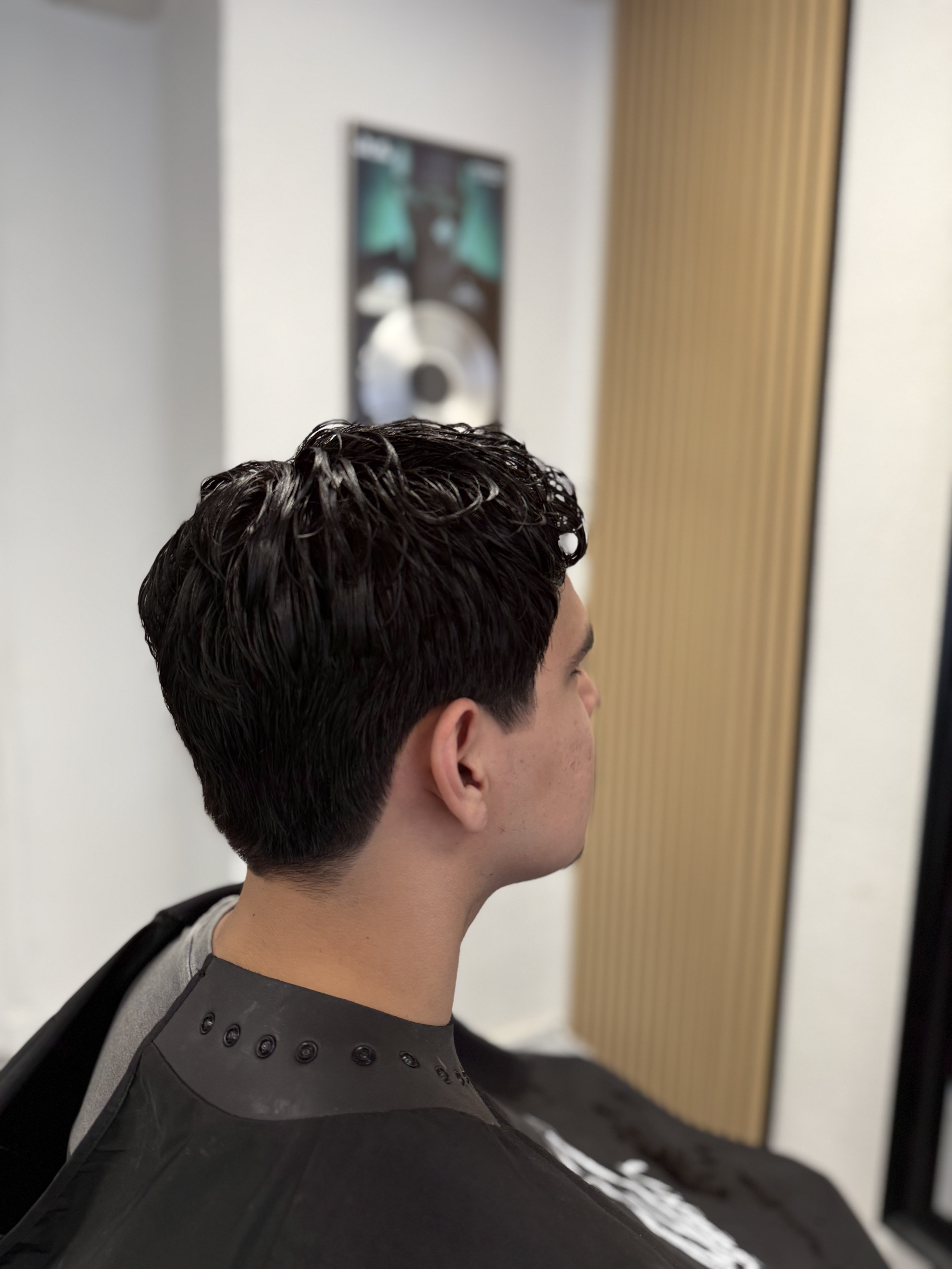 Coupe aux ciseaux by AD BARBER